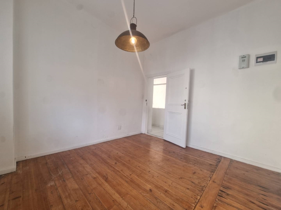 2 Bedroom Property for Sale in Cape Town City Centre Western Cape
